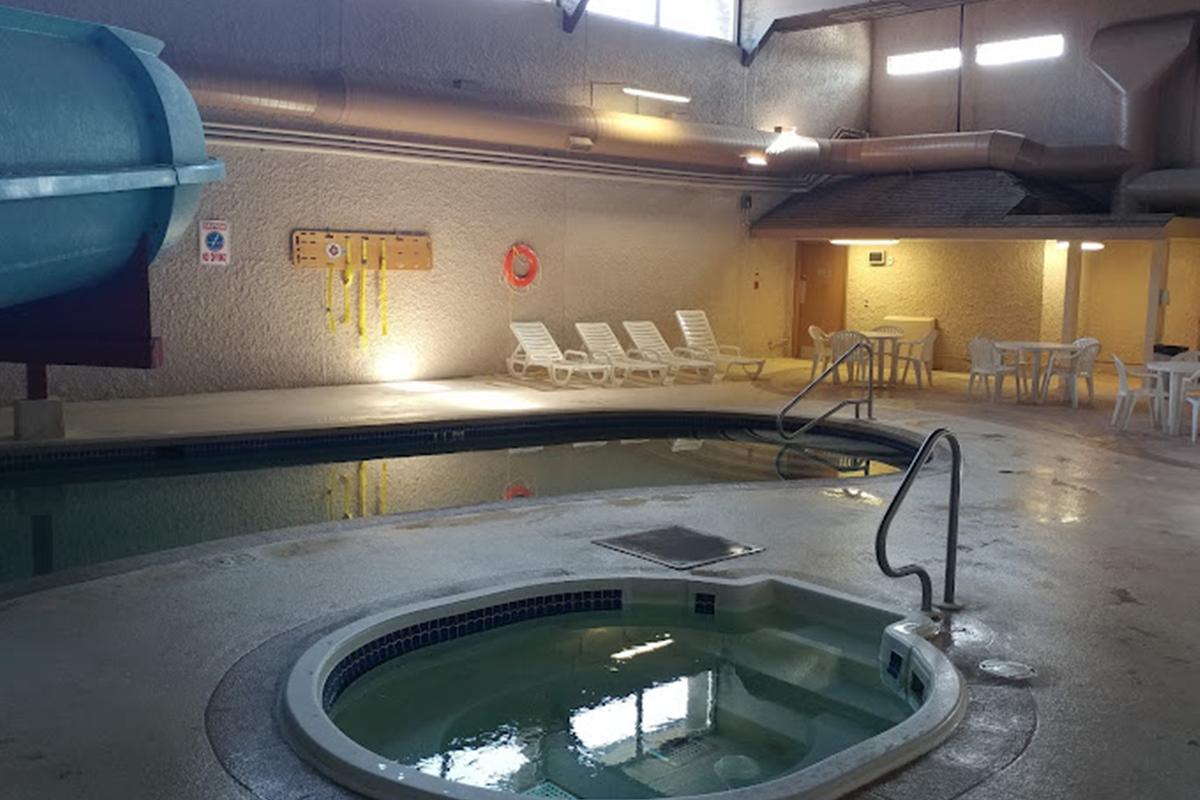 Hotel Ramada By Wyndham Yorkton Exteriér fotografie