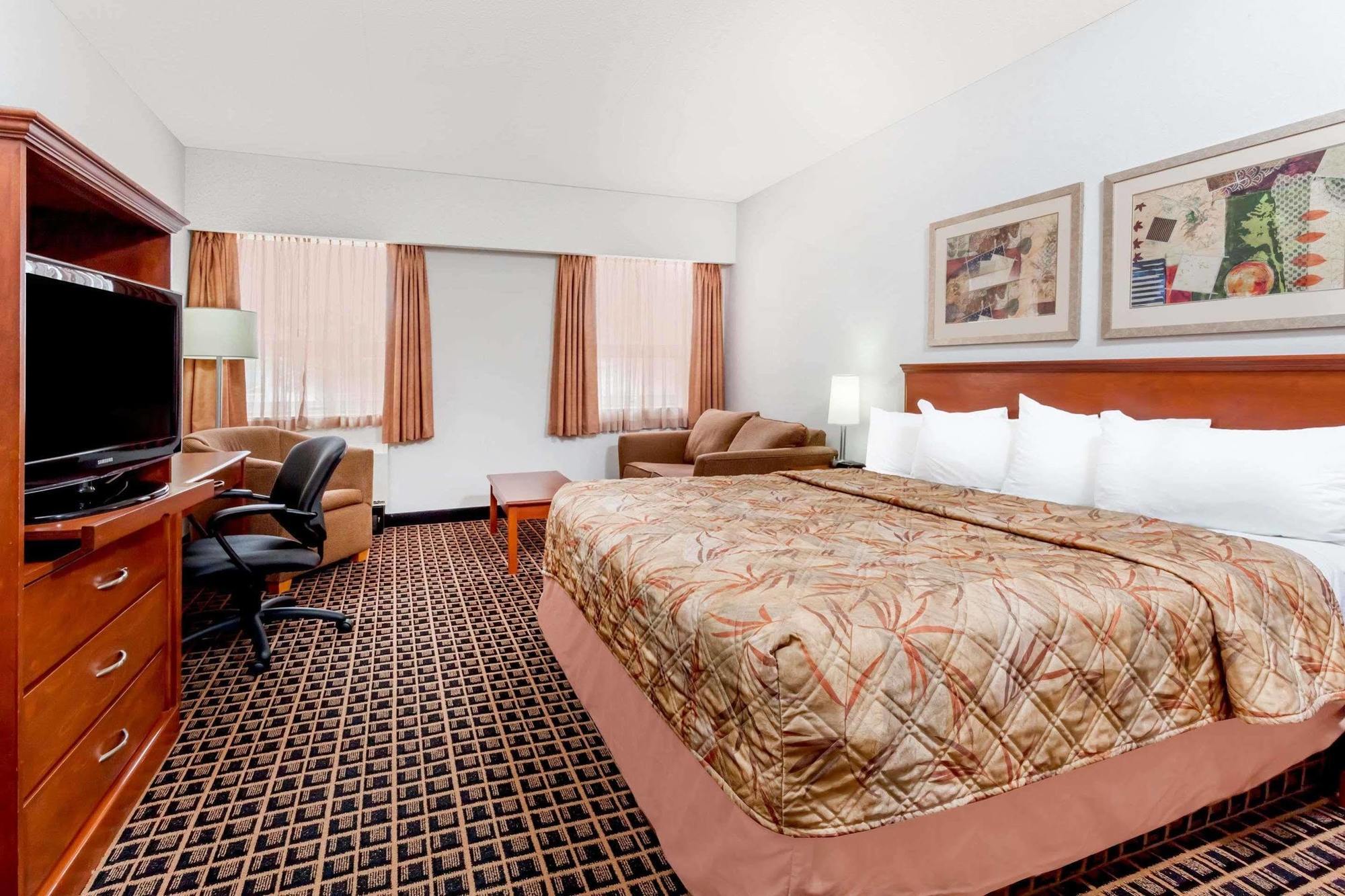 Hotel Ramada By Wyndham Yorkton Exteriér fotografie