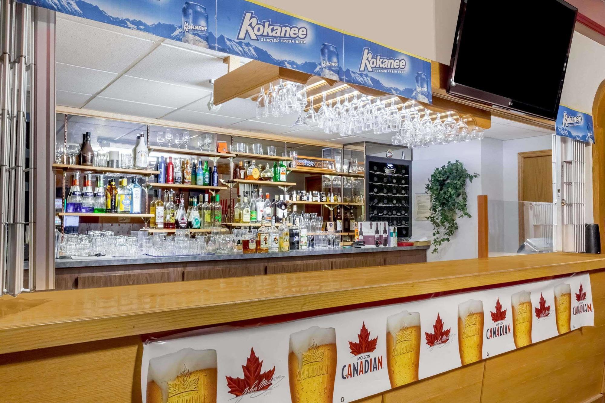 Hotel Ramada By Wyndham Yorkton Exteriér fotografie